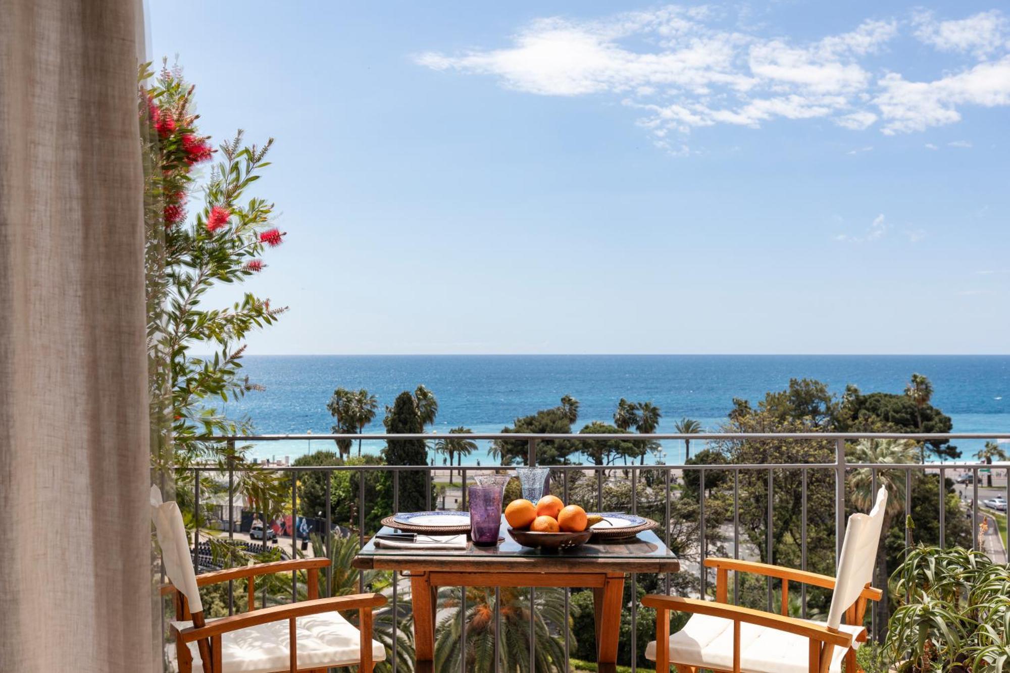 Unique Sea View Apartment, Center, 100M2 Nisa Exterior foto